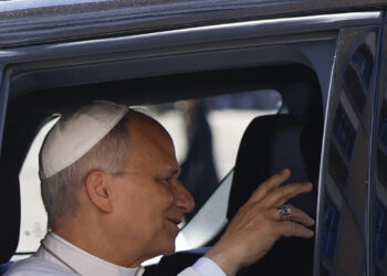 Il Papa operato per un adenocarcinoma polmonare