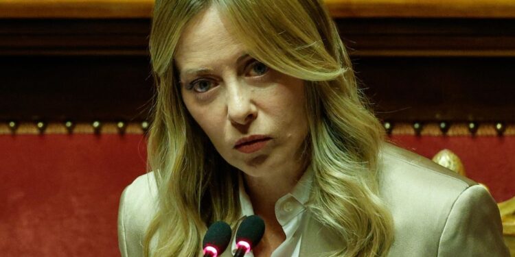 Metano, caro energia e bilancio Ue, Meloni avvisa: “Firmeremo solo quando sarà giusto per l’Italia”