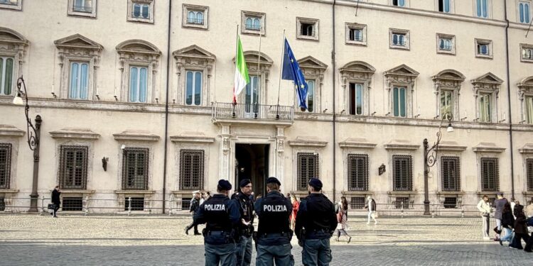 Riunione a P.Chigi con Meloni e Giorgetti su conti e manovra