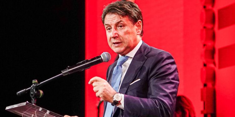 Ucraina-Russia, Conte: “Non è tutto bianco o nero”