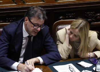 Riunione a Palazzo Chigi con Meloni e Giorgetti su conti e manovra