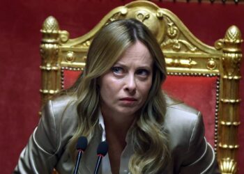 Meloni al Pd: “Non sono arrivata dove sono con carezze e moine, da sinistra misoginia”