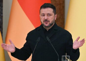 Ucraina, Zelensky: “Putin cerca escalation a tutti i costi”. Usa vogliono colloqui con Kiev e Mosca a ottobre